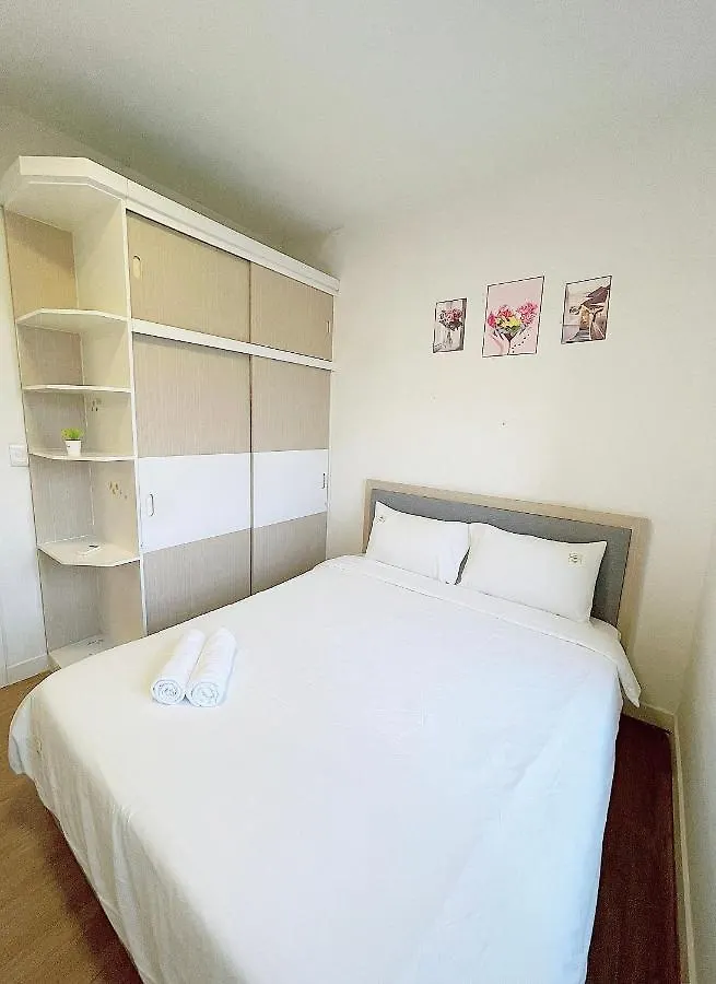 Apartment Hhomes - Cozy 2 Bedroom & Pool Gym At Masteri Thao Dien D2 Ho Chi Minh City